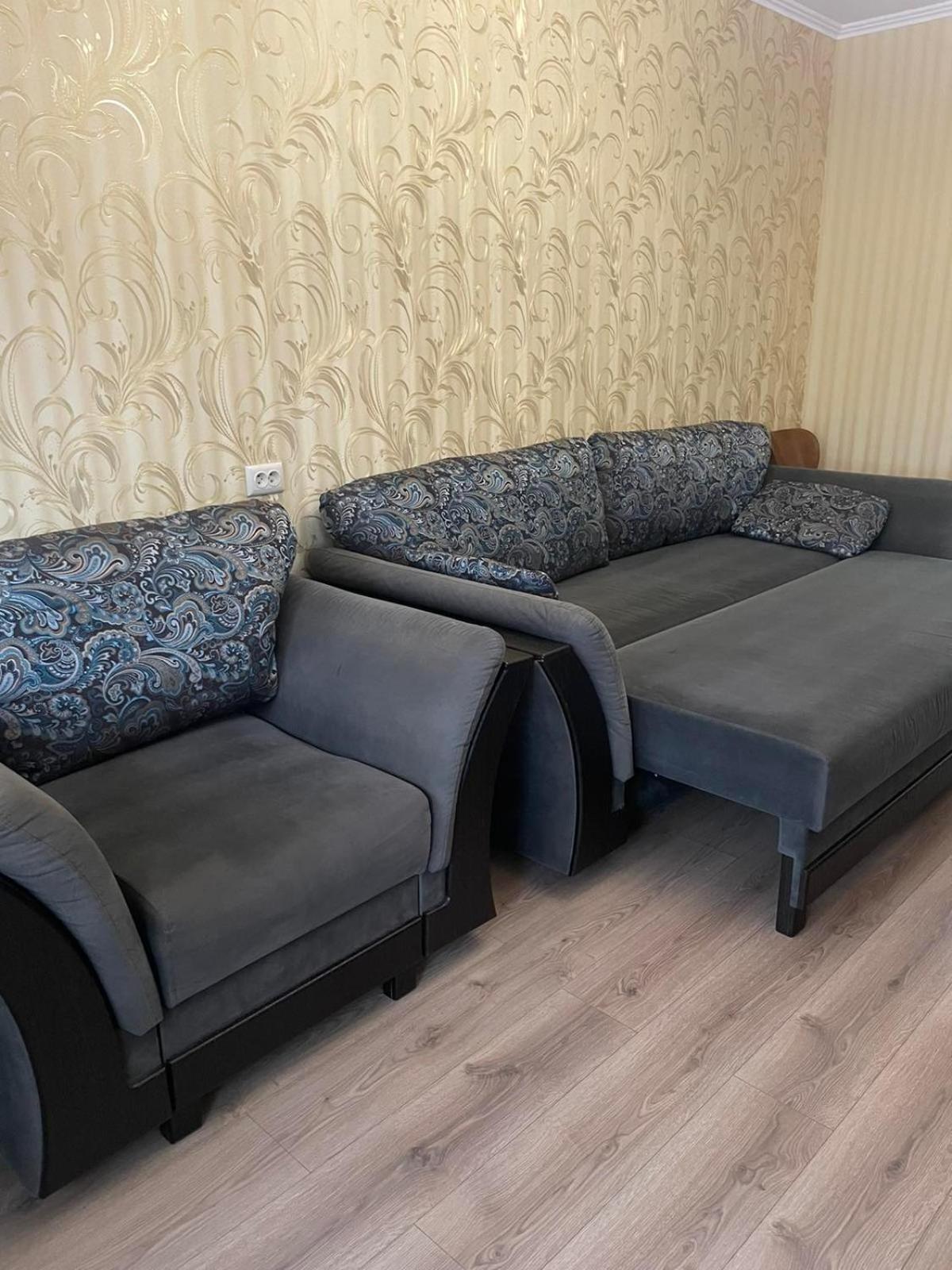 Автовокзал Appartement Rivne Buitenkant foto